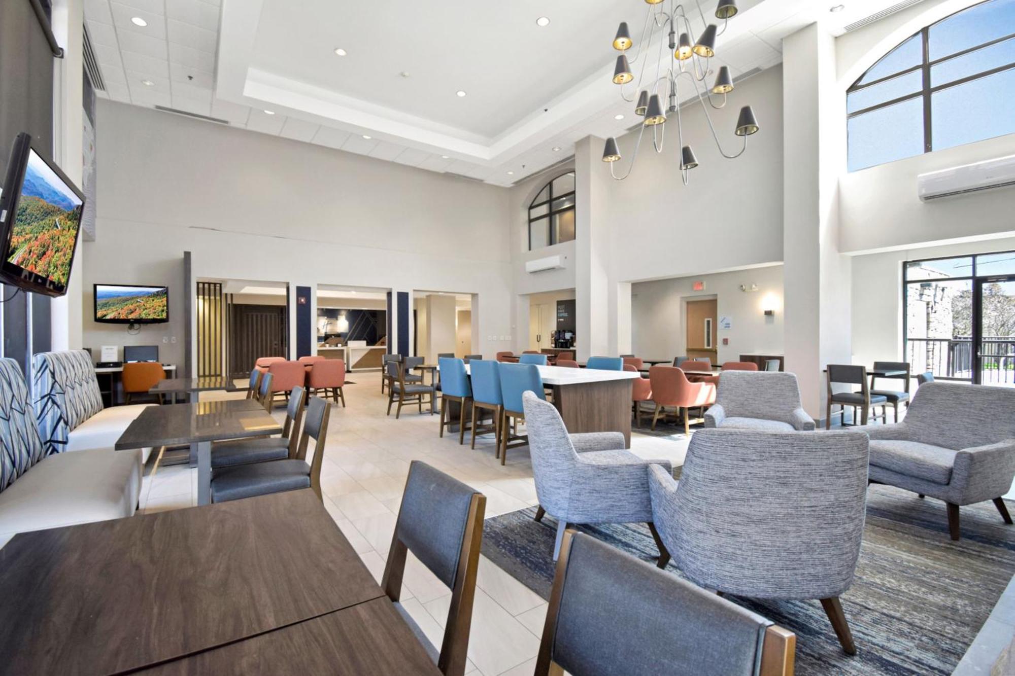 Holiday Inn Express Boone By Ihg Exterior foto