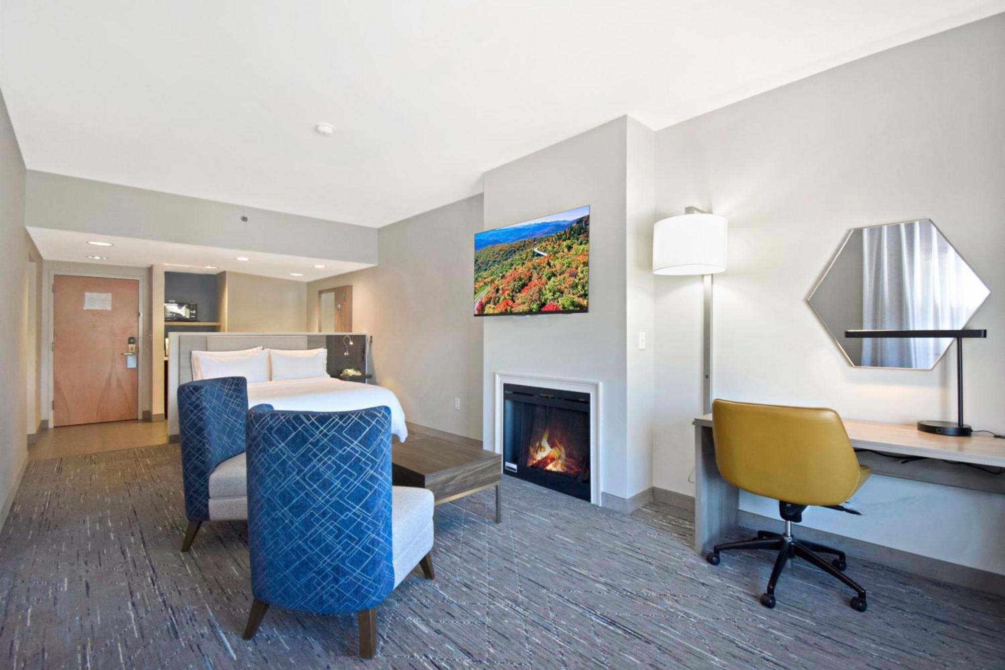 Holiday Inn Express Boone By Ihg Exterior foto