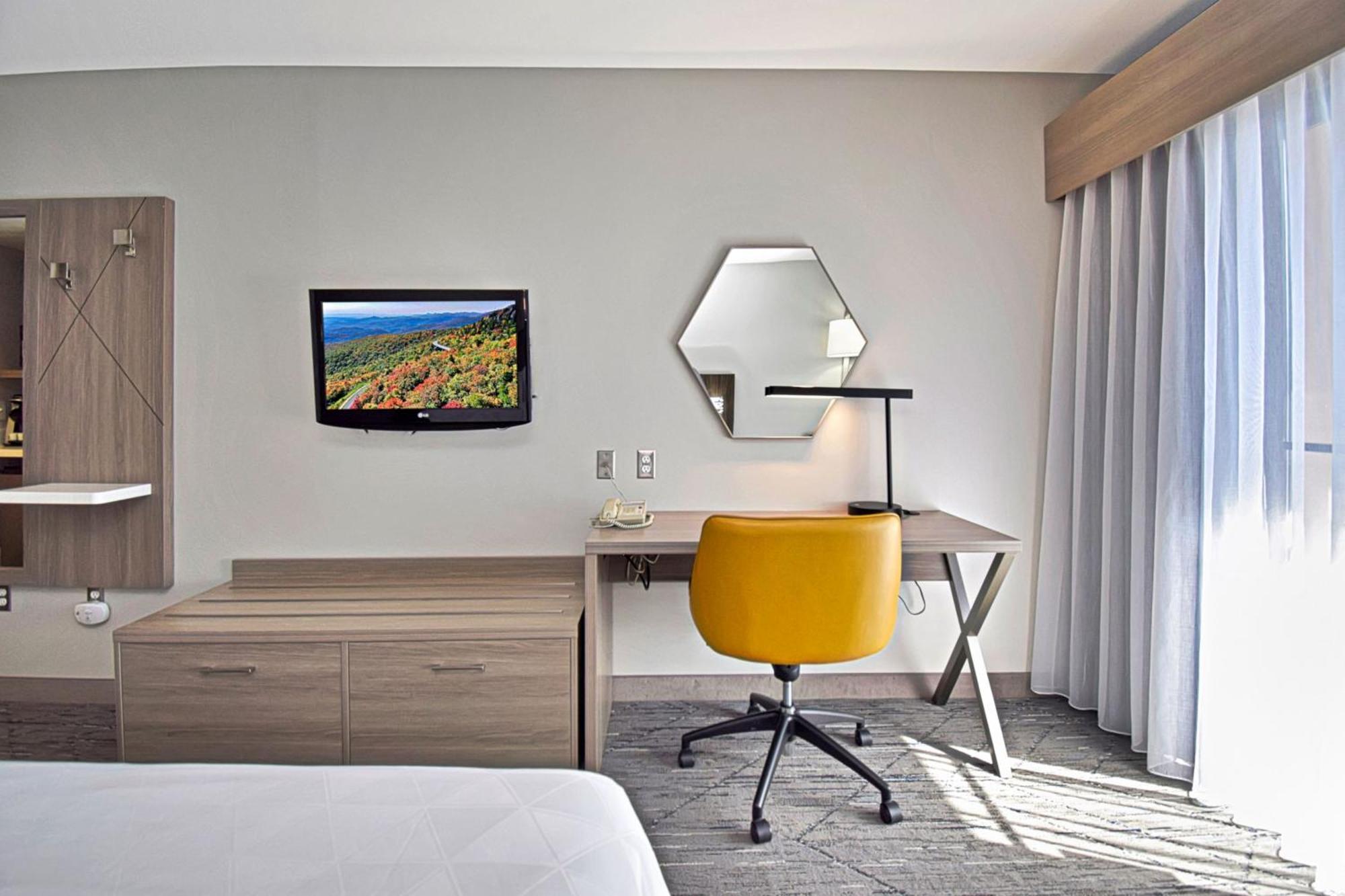Holiday Inn Express Boone By Ihg Exterior foto